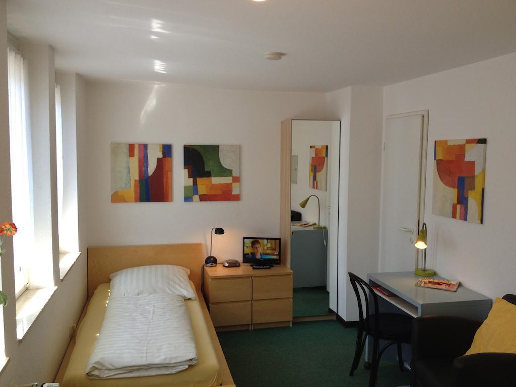 Apartmenthaus Somborn Bochum Chambre photo
